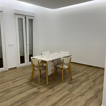 Apartment Jota *
